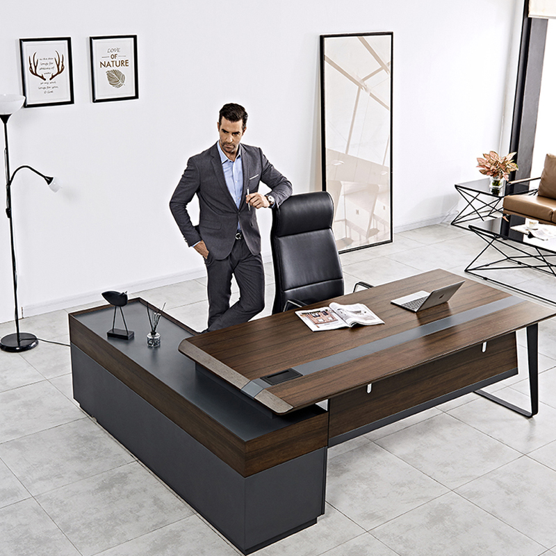 Office Tech Desk - Desain Meja Kerja Kantor Kayu Mewah